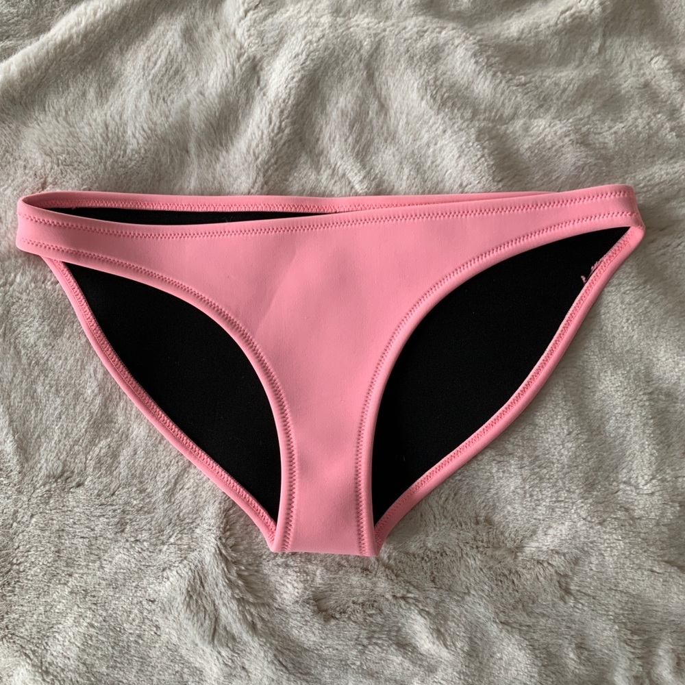 Triangl Pink Bikini Bottoms - Never Worn